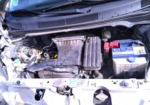 Suzuki Splash cena 10500 przebieg: 199000, rok produkcji 2009 z Słupsk małe 742
